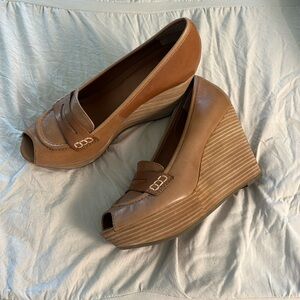 Lucky Brand peep toe wedge penny loafers size 10